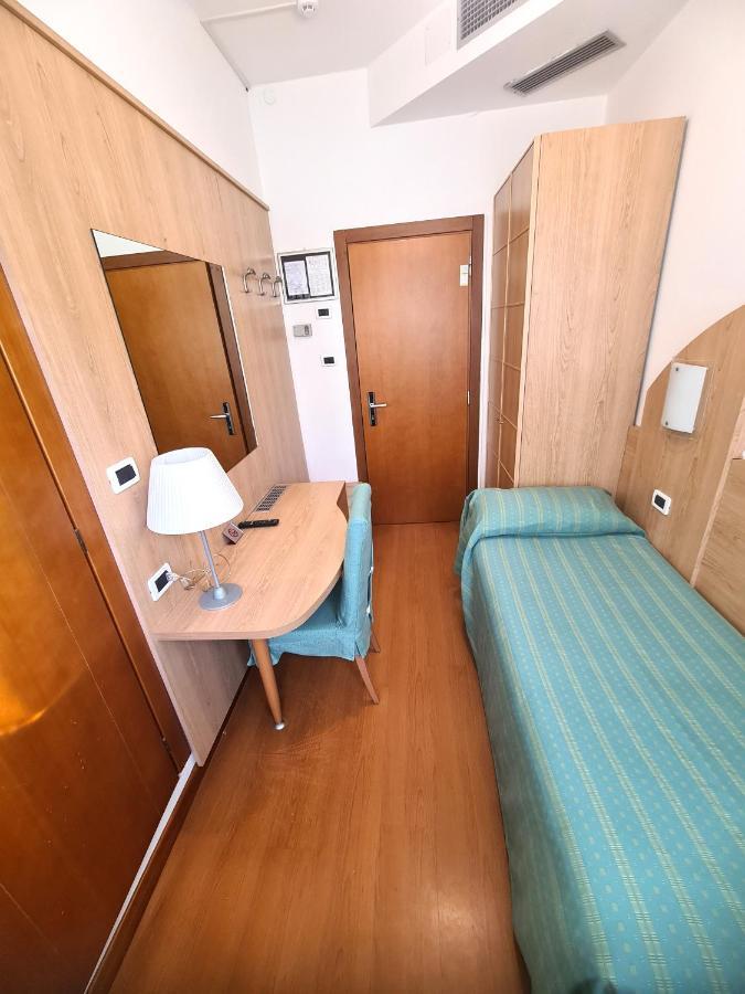 Hotel Zurigo Varazze Exterior photo